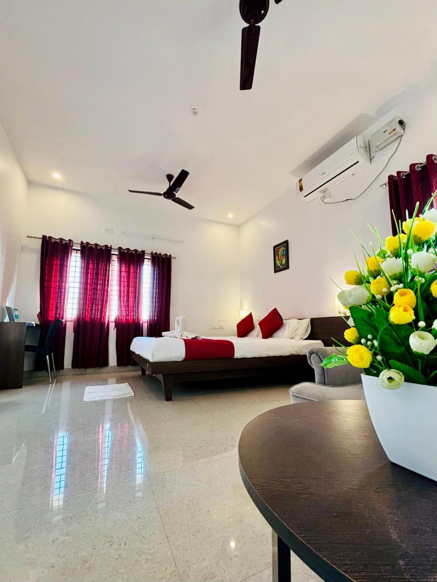 Sai Shreyas Residency Otel Dod Jala Dış mekan fotoğraf