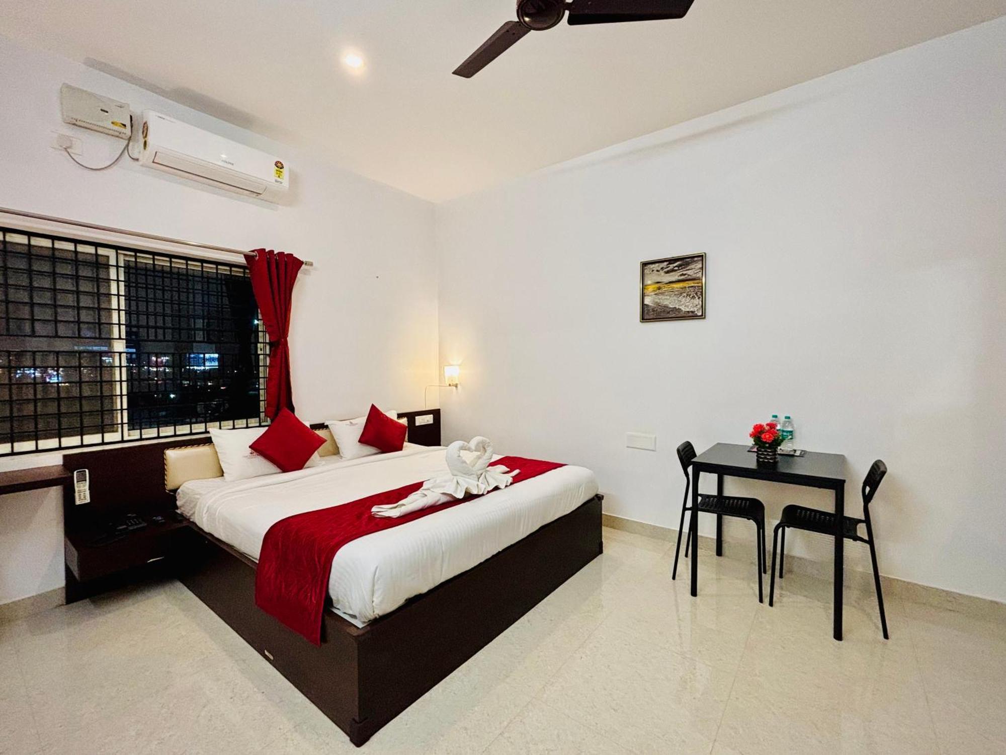 Sai Shreyas Residency Otel Dod Jala Dış mekan fotoğraf
